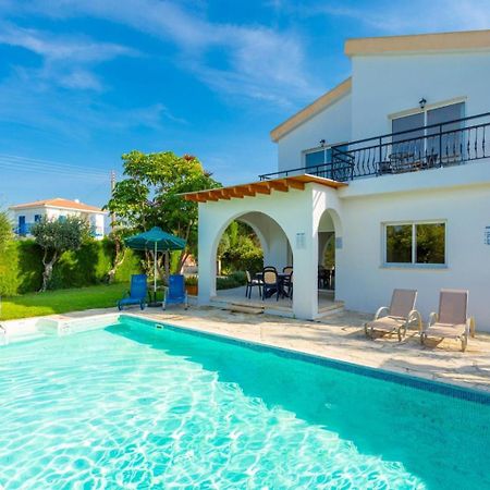 Sun Beach Villa Tria Polis Eksteriør billede