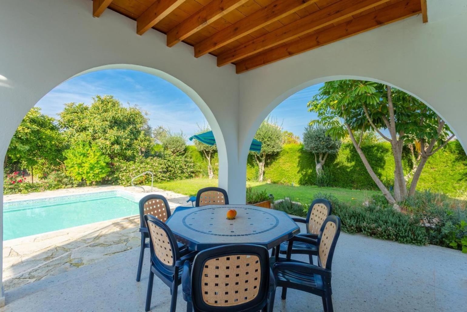 Sun Beach Villa Tria Polis Eksteriør billede